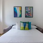 Apartment Guesthost - Darsena Luminous & Cozy
