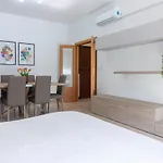 Apartment Guesthost - Darsena Luminous & Cozy Ferrara