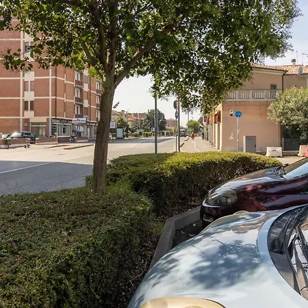 Guesthost - Darsena Luminous & Cozy דירה *