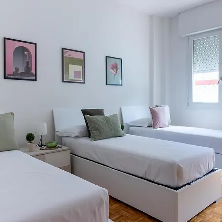 Darsena Luminous & Cozy Lägenhet