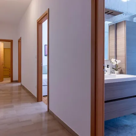 Darsena Luminous & Cozy *