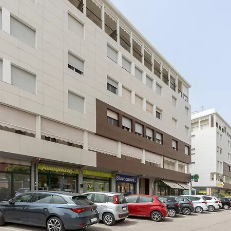 דירה Guesthost - Darsena Luminous & Cozy