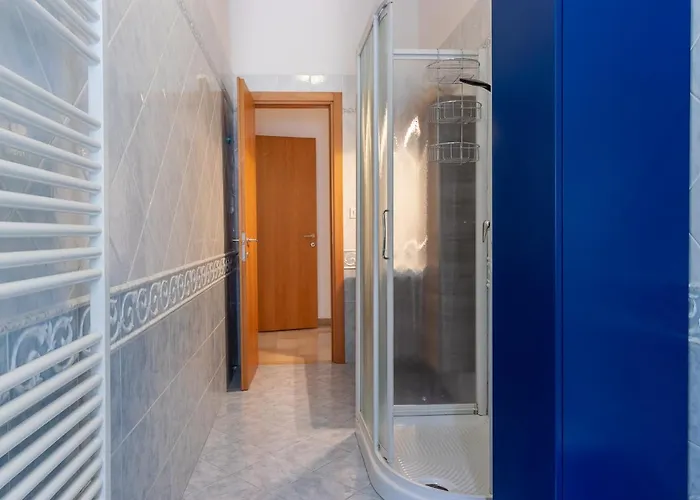 Guesthost - Darsena Luminous & Cozy דירה *