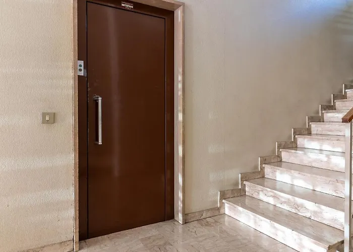 דירה Guesthost - Darsena Luminous & Cozy